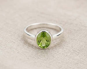 Rings 1: Sterling Silver Oval-Cut Peridot Ring