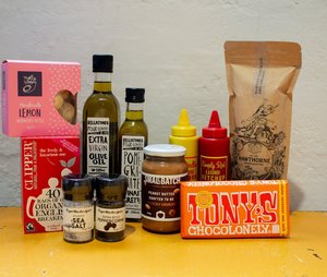 Homemaker Gift Hamper - Bellatino's Food Lovers Market