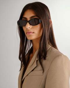 Eyewear: The Ellidy - Black