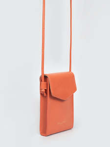 Nice Things 1: Crossbody phone bag