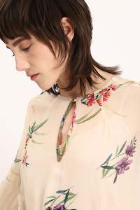 Dixie: Summer longsleeve dress