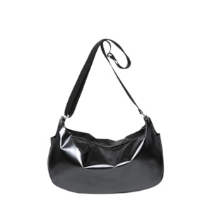 Women Over 100: Liris Crossbody Bag - Noir