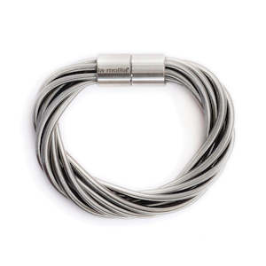 Women Over 100: Twist Bracelet