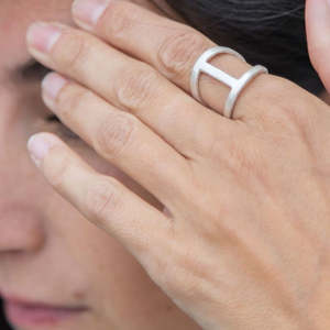 A Kind of Magic Big Ring Silver