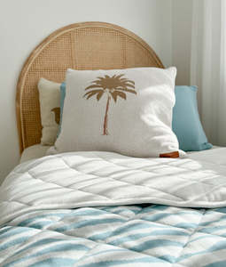 Baby: Reversible Quilt - Oasis