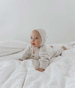 Knitwear Clothing: Bonnet - Vanilla Sprinkle