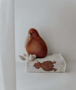 KIWI | Blanket & Snuggly Bundle