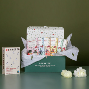 Dark Chocolate Powders: Gift Box - 6 Bars + Drinking Chocolate