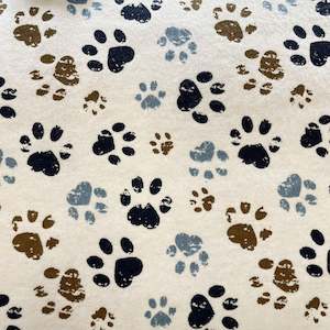 Flannelette Fabrics: Paw Print Flannelette Fabric