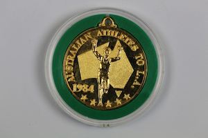 AUSTRALIA ATHLETES TO LOS ANGELES OLYMPICS 1984 MEDALLION GILDED