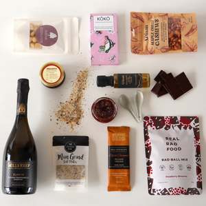 Gift Boxes Release 1: Bay Birthday Gift Box