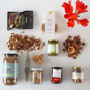 Seasons Greetings Xmas Gift Box