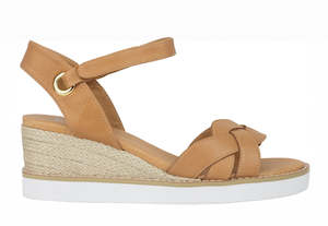 Shoes: Medina Espadrille