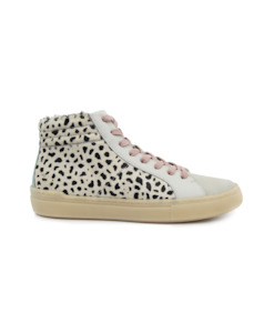 The Shoe Collective: Glow