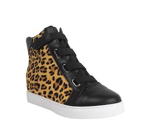 The Shoe Collective: Lara Shoe