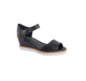 Heidi Shoe