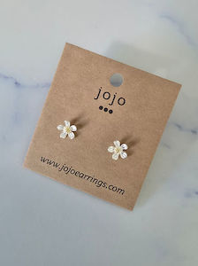 Spring 2025: JJB Botanics SS Stud #3