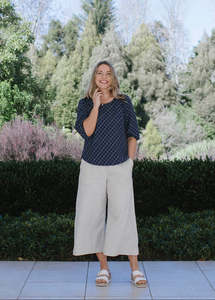 Summer 2026 27: Honey Bee Blouse