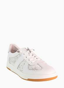 All: Sorrento Sneaker