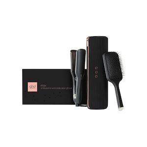 Accessories: GHD MAX WIDE HAIR STRAIGHTENER FESTIVE GIFT SET
