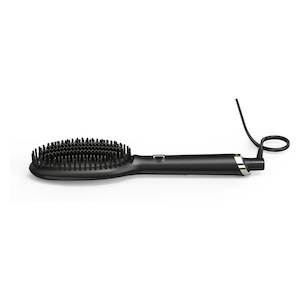 Accessories: ghd glide hot brush