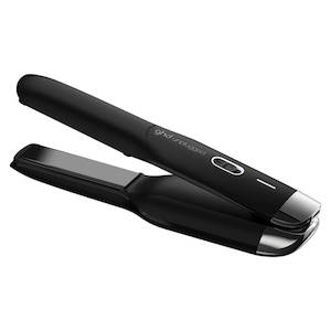 Ghd: ghd Unplugged hair straightener Matte Black