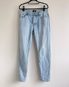 Neuw Ray Straight jeans