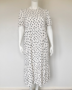 15 20 Deals: New Look spotted dress