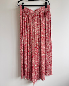Max wide leg pants