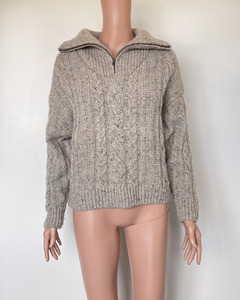 Max cable knit sweater