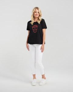 Products: S2010B Adriana T-shirt - Black - BE U