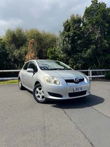 2006 Toyota Auris