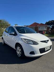 2011 Mazda Demio