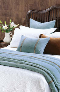 fontanella white bedspread