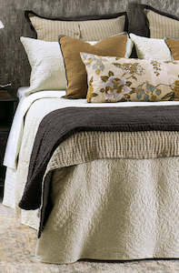 fontanella natural linen bedspread