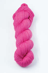 Size 100g: Prosper DK Merino - Atomic Bubble Gum