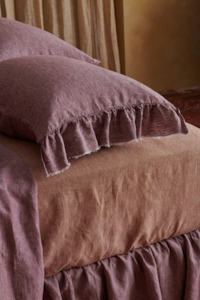 Society Of Wanderers: Aubergine Ruffle Pillowcase - Set of 2