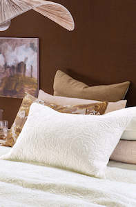 Fleur De L'Eau Ivory Pillowsham Pair