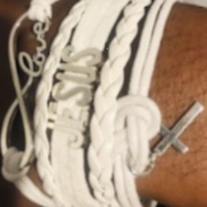 Products: Hand Bands