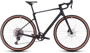 Gravel Bikes: Cube Nuroad C:62 One carbon'n'glossy