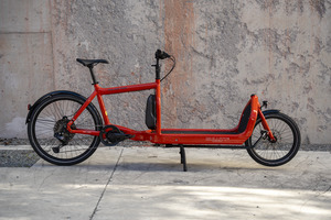 The Electrified Bullitt EP8 │In-Store Model