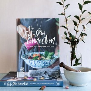 Products: BESTOW Beauty The Gut-Skin Connection Book ⋆ Bien-être Beauty Therapy