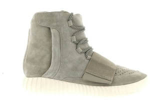 Adidas Yeezy Boost 750 OG Light Brown Sneakers for Men Premium Original Limited Release