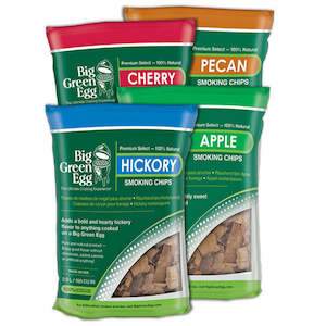 Big Green Egg Dried Pecan Smoking Chips (180ci/2.9L) 113993