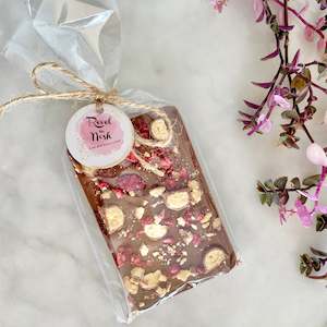 Chocolate: Biscuit and Berry Milk Chocolate Bar