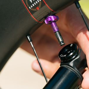 Wolf Tooth: Wolf Tooth Encase Pump Conversion Kit For Clik Valve