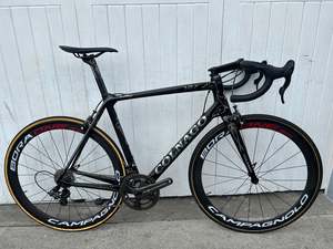 Premier: Colnago V2-R Carbon (Campag Super Record) - Medium/Large