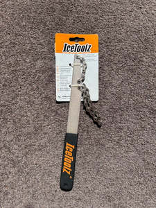 Tools: Cassette Chain Whip - IceToolz (NEW)