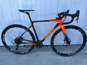 Giant TCX DISC Gravel (11x1 Spd SRAM) - Small/Medium