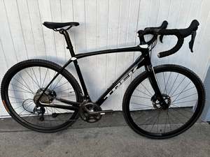 Trek Domane SL5 Carbon Gravel/Road DISC (11 Spd Ultegra) - M